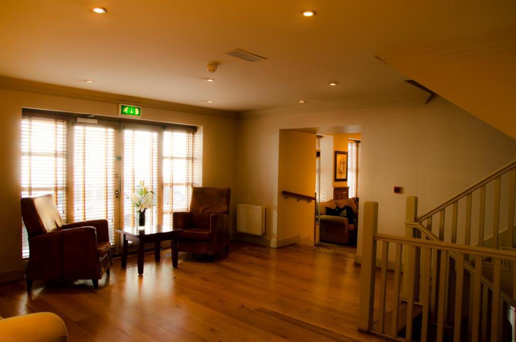The Newbury Hotel 3*